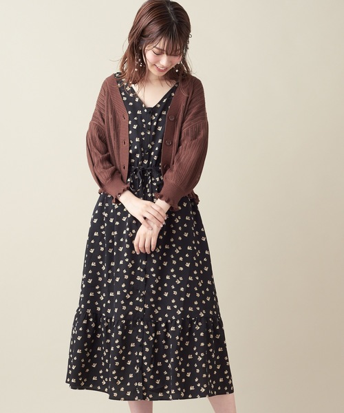 natural couture（ナチュラルクチュール）の「すかし柄ショートカーディガン（カーディガン/ボレロ・レディース・オフホワイト/ブラウン/サックスブルー/ピンク/ブラック・FREE）」の10枚目の写真