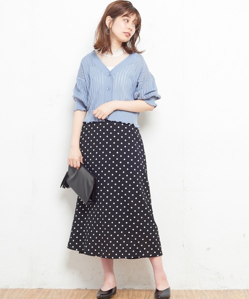 natural couture（ナチュラルクチュール）の「すかし柄ショートカーディガン（カーディガン/ボレロ・レディース・オフホワイト/ブラウン/サックスブルー/ピンク/ブラック・FREE）」の12枚目の写真