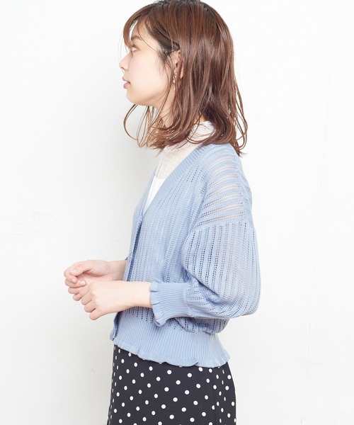 natural couture（ナチュラルクチュール）の「すかし柄ショートカーディガン（カーディガン/ボレロ・レディース・オフホワイト/ブラウン/サックスブルー/ピンク/ブラック・FREE）」の19枚目の写真