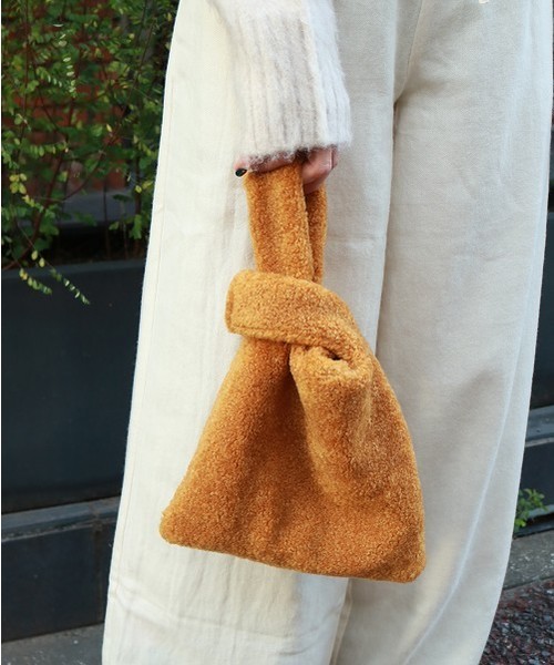 TODAYFUL（トゥデイフル）の「ボアミニバッグ（ハンドバッグ・レディース・ライトグレー/マスタード・FREE）」の11枚目の写真