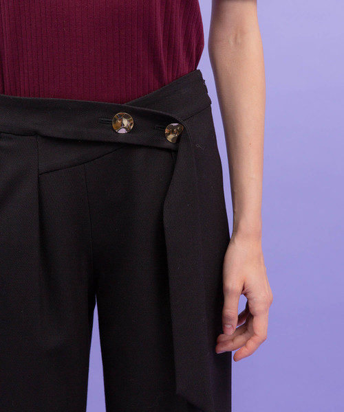 UNITED TOKYO(ユナイテッドトウキョウ)の「イレギュラークロスパンツ(その他パンツ・レディース・ブラック/ブラウン/ピンク・1/2/3)」の11枚目の写真