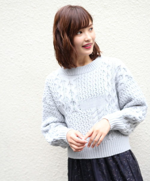 apres jour（アプレジュール）の「ケーブルパッチワークニット【ZOZOTOWN限定アイテム】（ニット/セーター・レディース・ライトグレー/ベージュ/オフホワイト/キャメル/マスタード/ダークネイビー・フリー）」の20枚目の写真