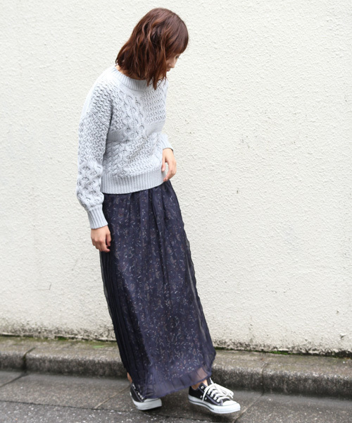 apres jour（アプレジュール）の「ケーブルパッチワークニット【ZOZOTOWN限定アイテム】（ニット/セーター・レディース・ライトグレー/ベージュ/オフホワイト/キャメル/マスタード/ダークネイビー・フリー）」の22枚目の写真