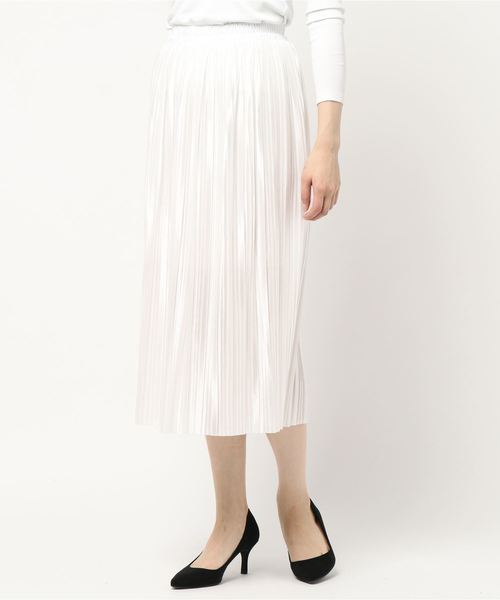KOBE LETTUCE（コウベレタス）の「ロング丈／マキシ丈2typeサテンプリーツスカート（スカート・レディース・ブラック/パープル/グレー/ベージュ系その他/グリーン/モカ/ホワイト/ラベンダー/グリーン系その他/ピンク/ベージュ/グレー系その他2/ブラウン系その他2/ベージュ系その他2/ベージュ系その他3/グリーン系その他2/パープル系その他2/オリーブ/パープル系その他/アイボリー/ホワイト系その他/グレー系その他/ブラウン系その他・FREE）」の2枚目の写真