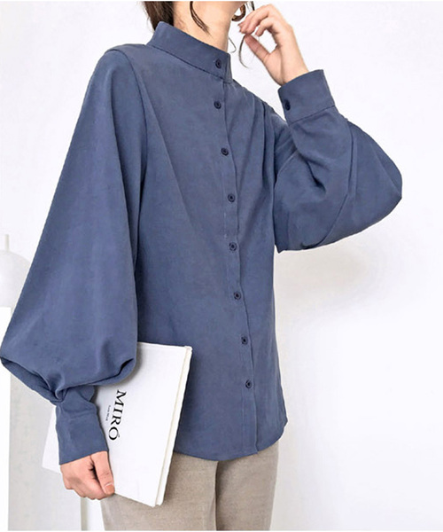 AMELY（エミリー）の「スタンドカラーボリューム袖ブラウス（シャツ/ブラウス・レディース・ホワイト/ベージュ/ブルー/ブラック・S/M/L/XL）」の4枚目の写真