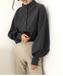 スタンドカラーボリューム袖ブラウス