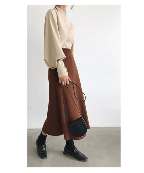 AMELY（エミリー）の「スタンドカラーボリューム袖ブラウス（シャツ/ブラウス・レディース・ホワイト/ベージュ/ブルー/ブラック・S/M/L/XL）」の20枚目の写真