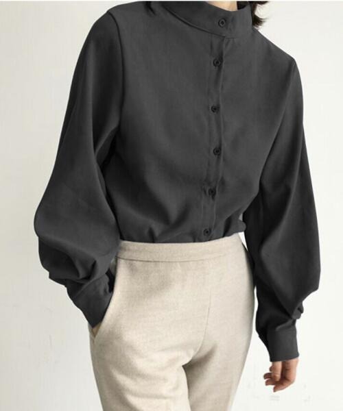 AMELY（エミリー）の「スタンドカラーボリューム袖ブラウス（シャツ/ブラウス・レディース・ホワイト/ベージュ/ブルー/ブラック・S/M/L/XL）」の12枚目の写真