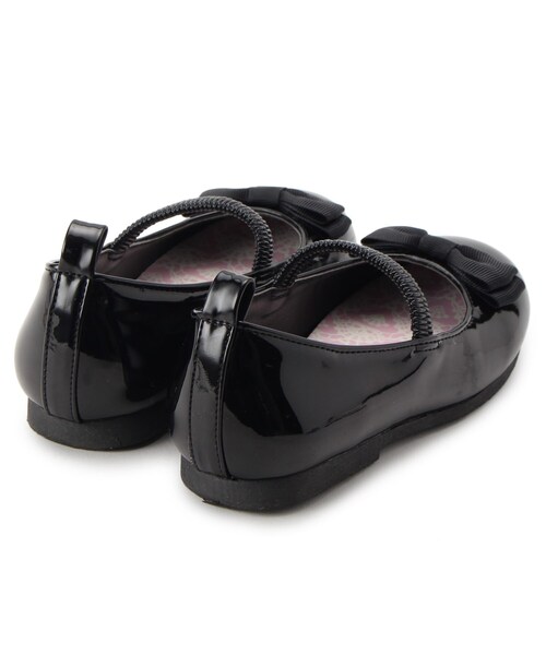 SHOO・LA・RUE（シューラルー）の「【18-20cm/セレモニー】KIDSリボンバレエシューズ（ドレスシューズ・キッズ・ブラック・90/20/18.0cm）」の4枚目の写真