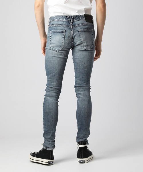 VANQUISH（ヴァンキッシュ）の「VANQUISH / ヴァンキッシュ ペイズリー パワーストレッチ スキニーデニムパンツ（デニムパンツ・メンズ・インディゴブルー・28inch/34inch/32inch/30inch）」の10枚目の写真