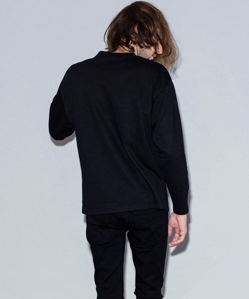 NO ID.(ノーアイディ)の「【NO ID.】Neck Embroidery Pullover / ネック 刺繍 プルオーバー(Tシャツ/カットソー・メンズ・ブラック/オレンジ/パープル/アイボリー・1/2)」の14枚目の写真