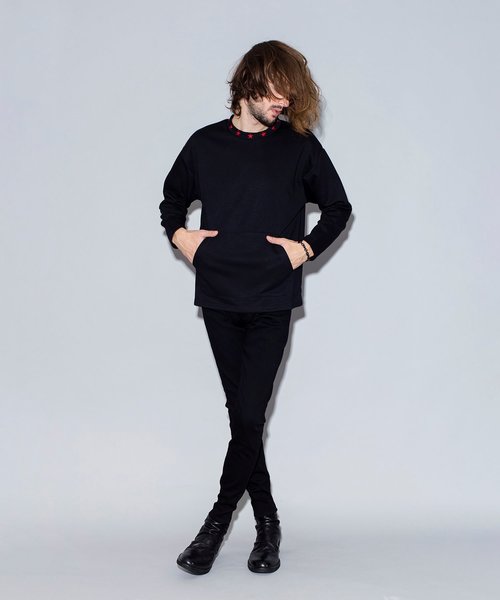 NO ID.(ノーアイディ)の「【NO ID.】Neck Embroidery Pullover / ネック 刺繍 プルオーバー(Tシャツ/カットソー・メンズ・ブラック/オレンジ/パープル/アイボリー・1/2)」の18枚目の写真