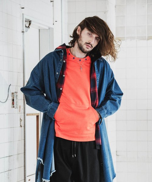 NO ID.(ノーアイディ)の「【NO ID.】Neck Embroidery Pullover / ネック 刺繍 プルオーバー(Tシャツ/カットソー・メンズ・ブラック/オレンジ/パープル/アイボリー・1/2)」の19枚目の写真