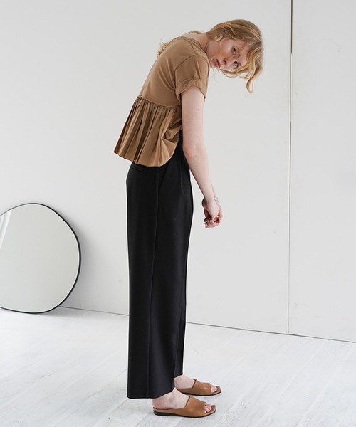 CLANE（クラネ）の「【CLANE(クラネ)】バックフリルTシャツ（Tシャツ/カットソー・レディース・ホワイト/ブラック/ベージュ/グリーン・1）」の16枚目の写真