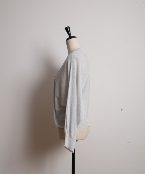 tocco closet（トッコ　クローゼット）の「ラメ入りスカラップカットボレロ（カーディガン/ボレロ・レディース・ベージュ/ネイビー/グレー系その他・M）」の13枚目の写真