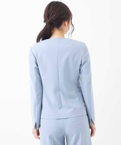 a.v.v（アーヴェヴェ）の「【セットアップ対応】Ｖネックジャケット（セットアップ・レディース・ブラック/ベージュ/ブルー・38/40/42/36/34）」の21枚目の写真
