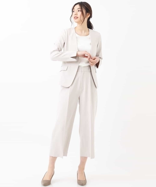 a.v.v（アーヴェヴェ）の「【セットアップ対応】Ｖネックジャケット（セットアップ・レディース・ブラック/ベージュ/ブルー・38/40/42/36/34）」の6枚目の写真