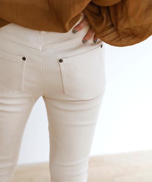 select MOCA(セレクトモカ)の「【PREMIUM PANTS】ストレッチスキニーパンツ(その他パンツ・レディース・チャコールグレー/アイボリー/ブラック・SMALL/MEDIUM/LARGE/X-SMALL)」の9枚目の写真