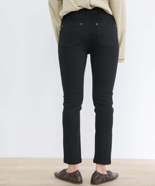 select MOCA(セレクトモカ)の「【PREMIUM PANTS】ストレッチスキニーパンツ(その他パンツ・レディース・チャコールグレー/アイボリー/ブラック・SMALL/MEDIUM/LARGE/X-SMALL)」の16枚目の写真