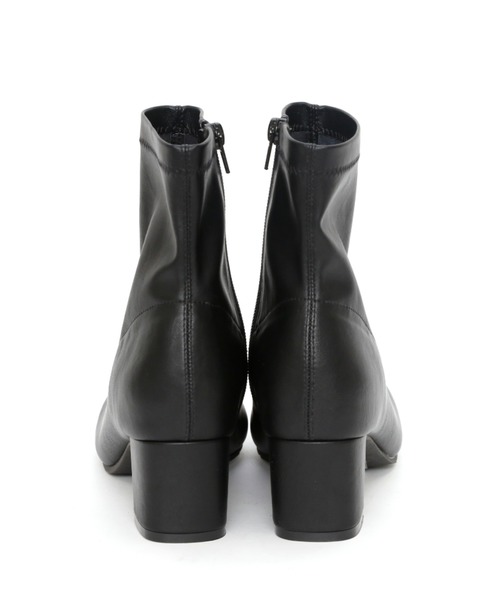 VIVIAN(ヴィヴィアン)の「スクエアトゥストレッチショートブーツ(ブーツ・レディース・グレー系その他6/ブラック系その他3/ブラウン系その他5/ブラック系その他2/アイボリー/ベージュ/シルバー/ヘザーチャコール/グレー系その他2・L/LL/S/M/SS/XL)」の18枚目の写真