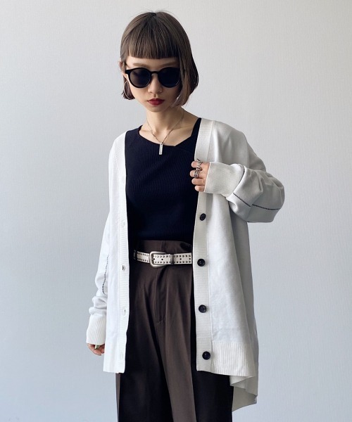 PAGEBOY(ページボーイ)の「WフェイスBIGカーデ(カーディガン/ボレロ・レディース・ブラウン/オフホワイト/グレイッシュベージュ/ブラック・FREE)」の5枚目の写真