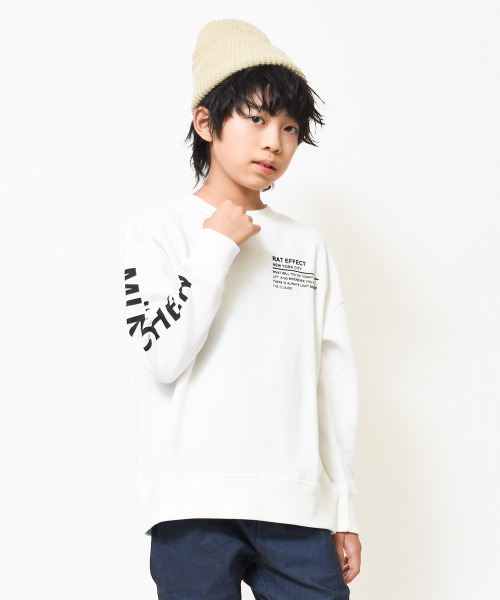 RAT EFFECT（ラットエフェクト）の「【裏起毛】袖プリントビッグトレーナー（スウェット・キッズ・チャコールグレー/ブラウン/ブラック/ベージュ/オフホワイト/カーキ/ブルー・120/130/140/150/160/170）」の2枚目の写真