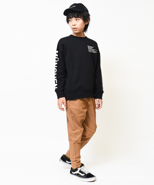 RAT EFFECT（ラットエフェクト）の「【裏起毛】袖プリントビッグトレーナー（スウェット・キッズ・チャコールグレー/ブラウン/ブラック/ベージュ/オフホワイト/カーキ/ブルー・120/130/140/150/160/170）」の19枚目の写真