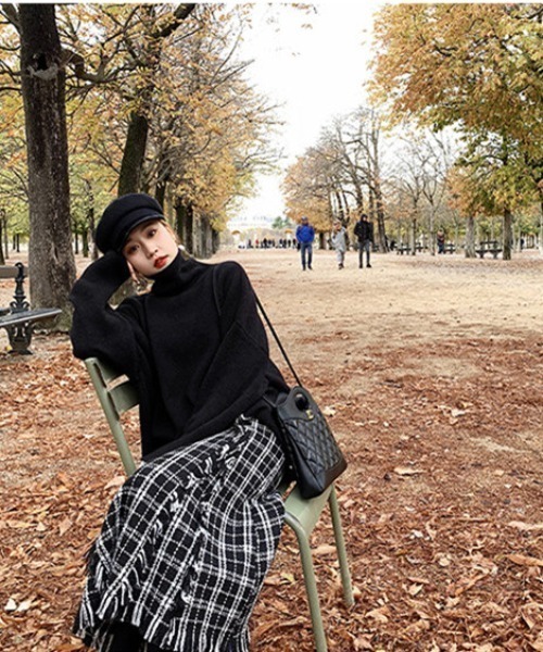 emi+（エミプラス）の「フリンジチェック柄ロングスカート（スカート・レディース・ブラック/ホワイト・S/M/L）」の7枚目の写真