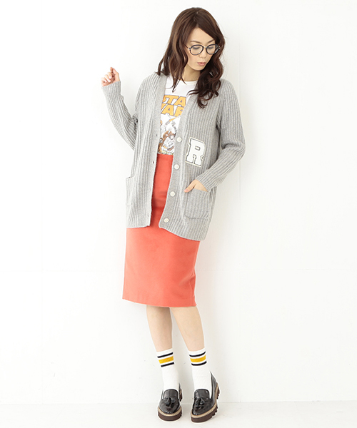 Ray BEAMS(レイビームス)の「Ray BEAMS / "R"レタード ロングV カーディガン(カーディガン/ボレロ・レディース・シルバー/ネイビー・ONE SIZE)」の15枚目の写真