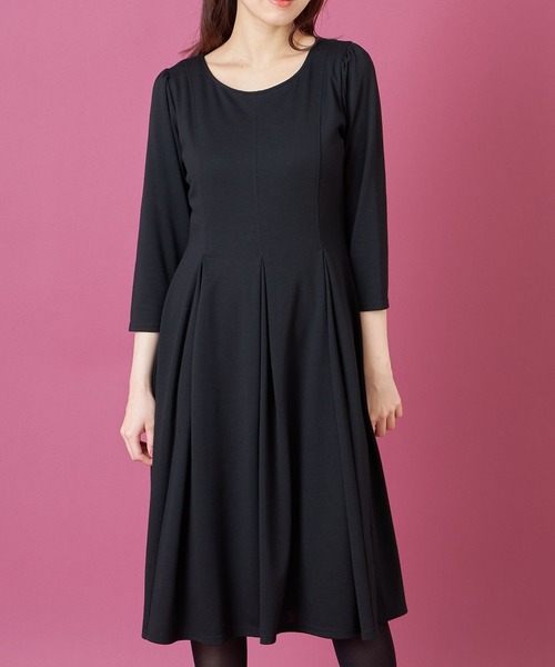 タック入りシンプルポンチワンピース Tocco Closet Luxe ワンピース Tocco Closet トッコ クローゼット のファッション通販 Zozotown