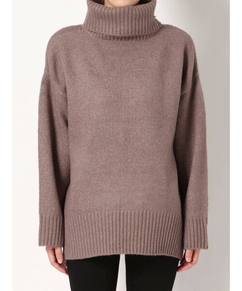 dazzlin（ダズリン）の「バックスリットラインタートルニットトップス（ニット/セーター・レディース・ブラック/アイボリー/モカ/ベージュ・FREE）」の21枚目の写真