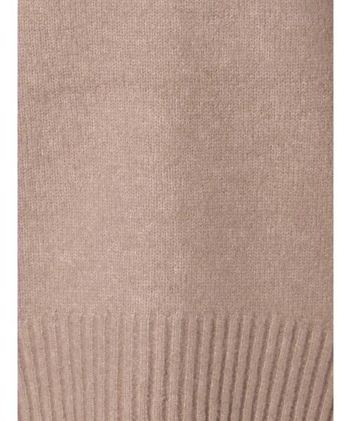 dazzlin（ダズリン）の「バックスリットラインタートルニットトップス（ニット/セーター・レディース・ブラック/アイボリー/モカ/ベージュ・FREE）」の18枚目の写真