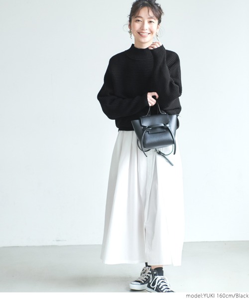 coca(coca)(コカ)の「極厚ドルマンハイネックニット(ニット/セーター・レディース・ブラック/ベージュ/アイボリー・ONE SIZE)」の5枚目の写真