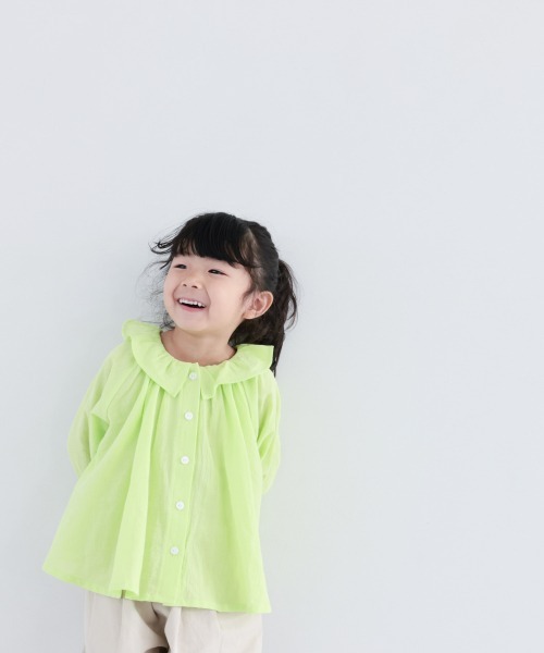 LOWRYS FARM(ローリーズファーム)の「ヨウリュウフリルブラウス 928567(シャツ/ブラウス・キッズ・ブラック/オフホワイト/イエロー・110/120/130)」の1枚目の写真