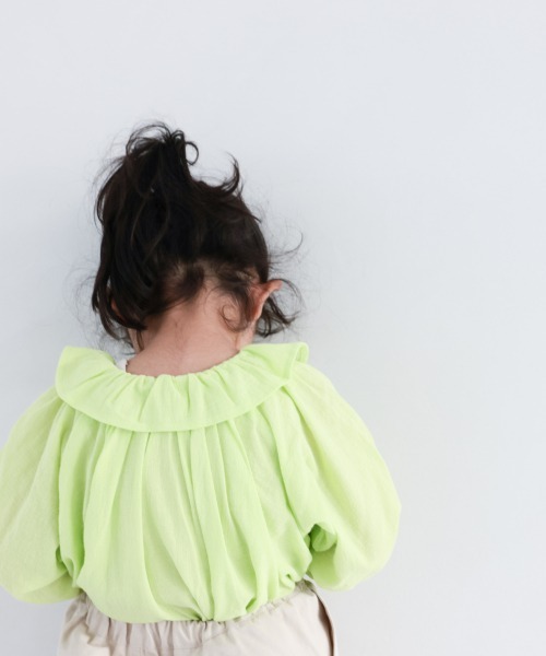 LOWRYS FARM(ローリーズファーム)の「ヨウリュウフリルブラウス 928567(シャツ/ブラウス・キッズ・ブラック/オフホワイト/イエロー・110/120/130)」の4枚目の写真