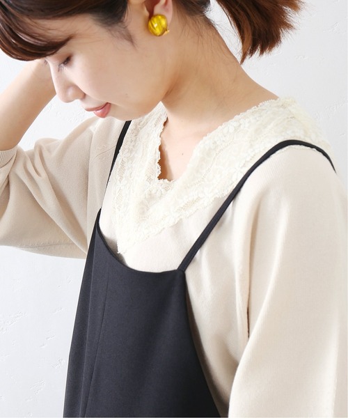 La TOTALITE（ラトータリテ）の「レースVネックプルオーバー【手洗い可能】◆（ニット/セーター・レディース・ベージュ/ナチュラル/ネイビー・FREE）」の3枚目の写真