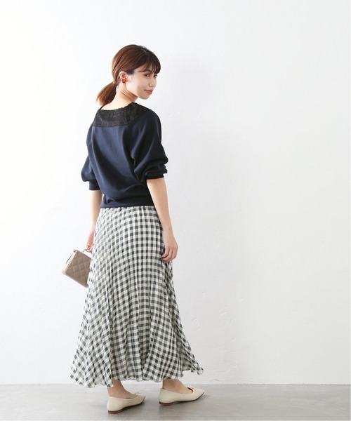 La TOTALITE（ラトータリテ）の「レースVネックプルオーバー【手洗い可能】◆（ニット/セーター・レディース・ベージュ/ナチュラル/ネイビー・FREE）」の11枚目の写真