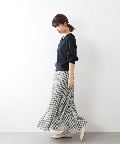 La TOTALITE（ラトータリテ）の「レースVネックプルオーバー【手洗い可能】◆（ニット/セーター・レディース・ベージュ/ナチュラル/ネイビー・FREE）」の21枚目の写真