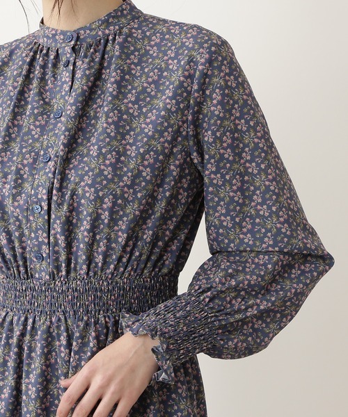 N.（N. Natural Beauty Basic）（エヌエヌナチュラルビューティーベーシック）の「スモールフラワープリントワンピース（ワンピース・レディース・ブルー系その他/ホワイト系その他/ベージュ系その他・MEDIUM）」の16枚目の写真