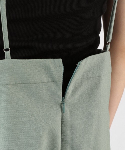 LOWRYS FARM（ローリーズファーム）の「キャミサロペット　932804（サロペット/オーバーオール・レディース・ブラック/ダークブラウン/グリーン/アイボリー・FREE）」の12枚目の写真