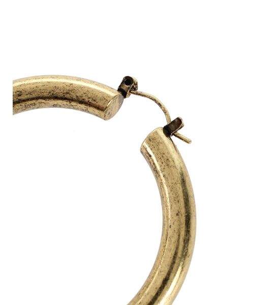 EMODA（エモダ）の「WIDE HOOPピアス（ピアス（両耳用）・レディース・シルバー/ゴールド・FREE）」の12枚目の写真