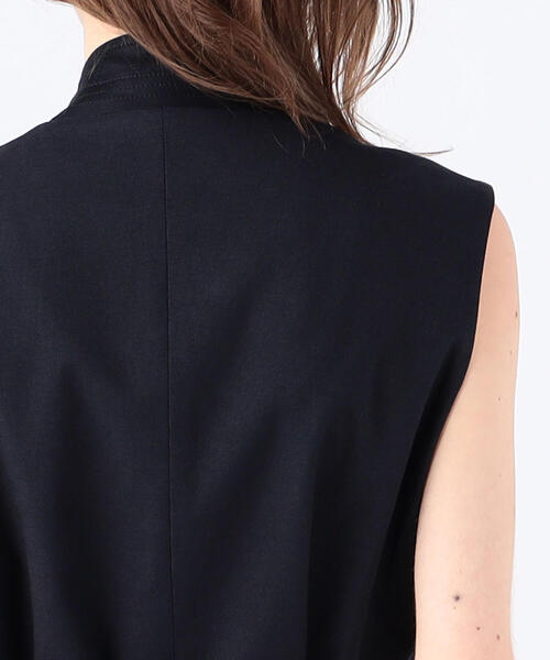 TOMORROWLAND (トゥモローランド)の「サマーオックス ベスト(ベスト・レディース・ライトベージュ/ネイビー・36)」の10枚目の写真