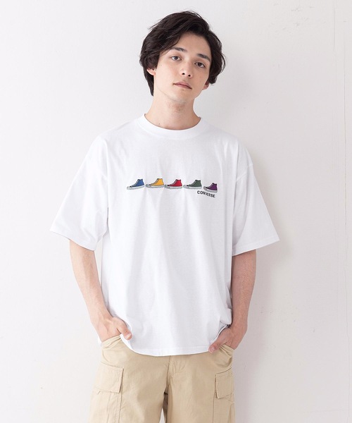 CONVERSE(コンバース)の「【CONVERSEコンバース】ミニシューズ柄 ワンポイント 刺繍 Tシャツ(Tシャツ/カットソー・メンズ・ブラック/ホワイト/ベージュ/サックスブルー/グリーン/ホワイト系その他・MEDIUM/LARGE/X-LARGE)」の3枚目の写真