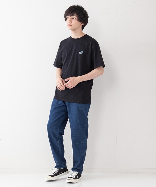 CONVERSE(コンバース)の「【CONVERSEコンバース】ミニシューズ柄 ワンポイント 刺繍 Tシャツ(Tシャツ/カットソー・メンズ・ブラック/ホワイト/ベージュ/サックスブルー/グリーン/ホワイト系その他・MEDIUM/LARGE/X-LARGE)」の15枚目の写真