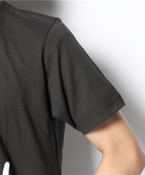 TOKYO CULTUART by BEAMS(トウキョウカルチャートバイビームス)の「安齋肇×かせきさいだぁ / Harold & Hugton T-shirt(Tシャツ/カットソー・メンズ・ブラック/レッド・LARGE/X-SMALL/MEDIUM/X-LARGE/SMALL)」の13枚目の写真