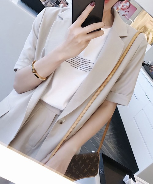 Girly Doll（ガーリードール）の「ジャケット・ショートパンツ2点セットアップ（セットアップ・レディース・ブラック/ベージュ・M/L）」の17枚目の写真