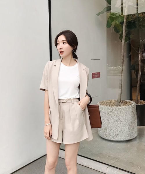 Girly Doll（ガーリードール）の「ジャケット・ショートパンツ2点セットアップ（セットアップ・レディース・ブラック/ベージュ・M/L）」の7枚目の写真