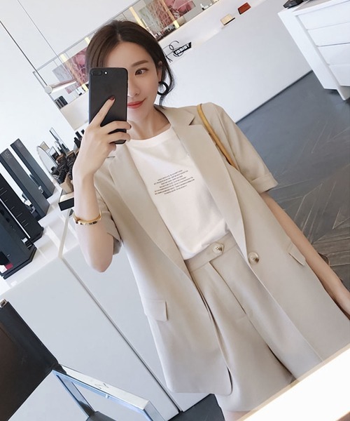 Girly Doll（ガーリードール）の「ジャケット・ショートパンツ2点セットアップ（セットアップ・レディース・ブラック/ベージュ・M/L）」の12枚目の写真