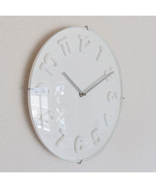 entre square（アントレスクエアー）の「ぷっくりとした文字盤が可愛い3Dクロック（掛け時計・レディース・ホワイト・ONE SIZE）」の6枚目の写真
