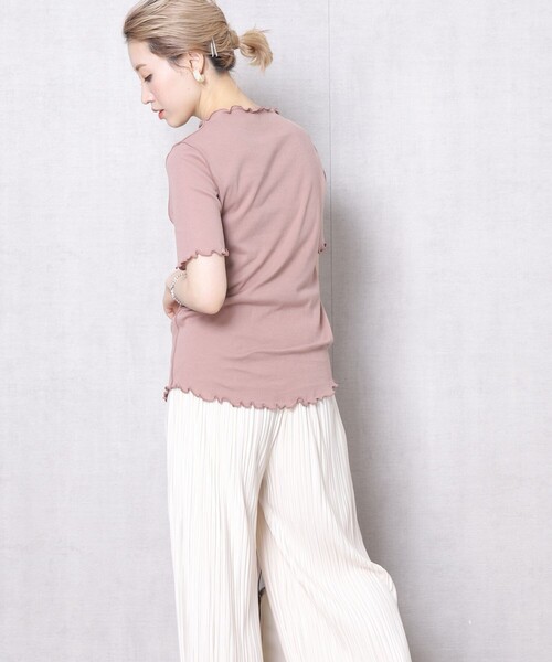 FREAK'S STORE（フリークスストア）の「▽【WEB限定】メローデザインボートネックTシャツ(メロートップス)（Tシャツ/カットソー・レディース・ブラック/ブラウン/ブルー/ナチュラル/ライトピンク・ﾌﾘ-）」の17枚目の写真